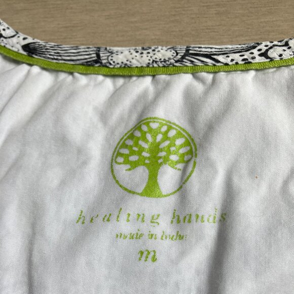 Healing Hands top - Picture 3 of 6